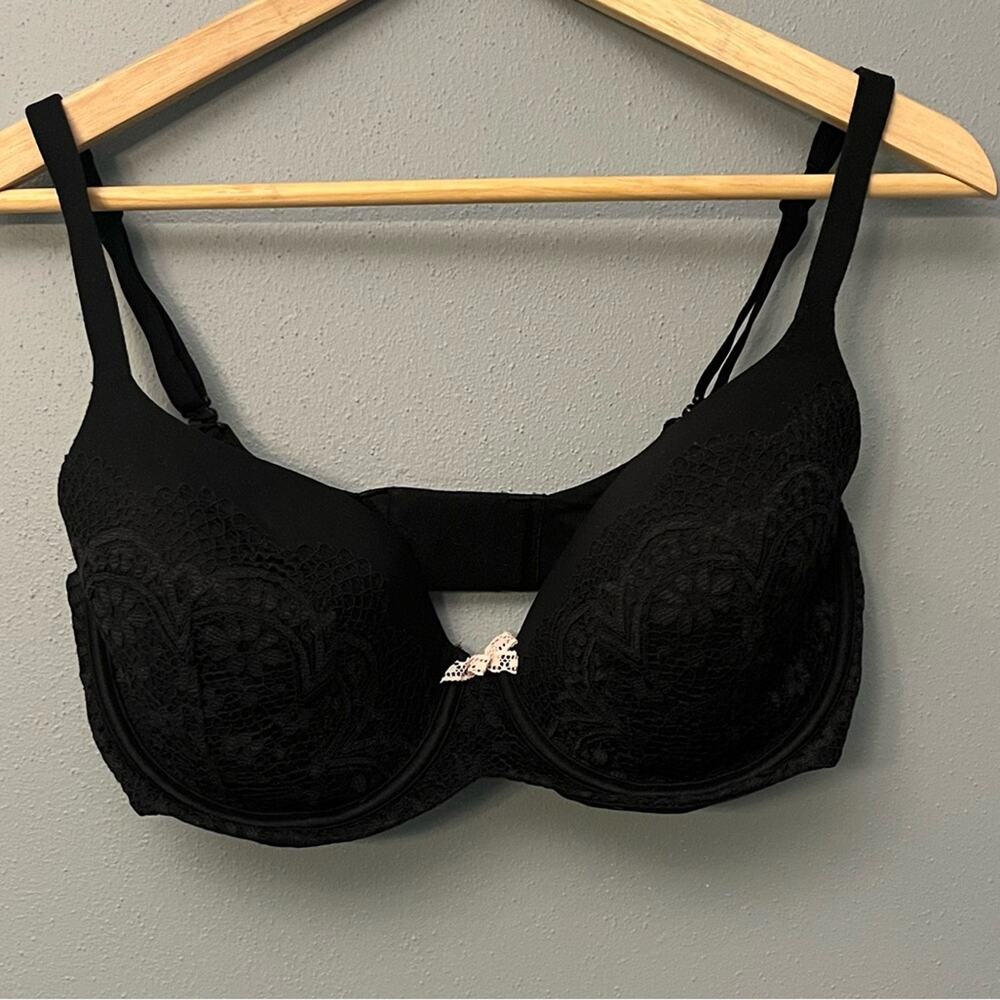 Victoria’s Secret Bra